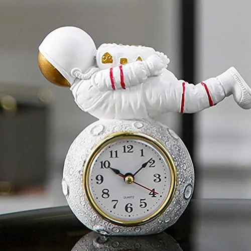 Artibetter Table Clock Resin Astronaut Statue Shelf Desk Clock Small Bedside Desk Clock Astronaut Clock Decoration Battery Operated for Table Home Office Decor