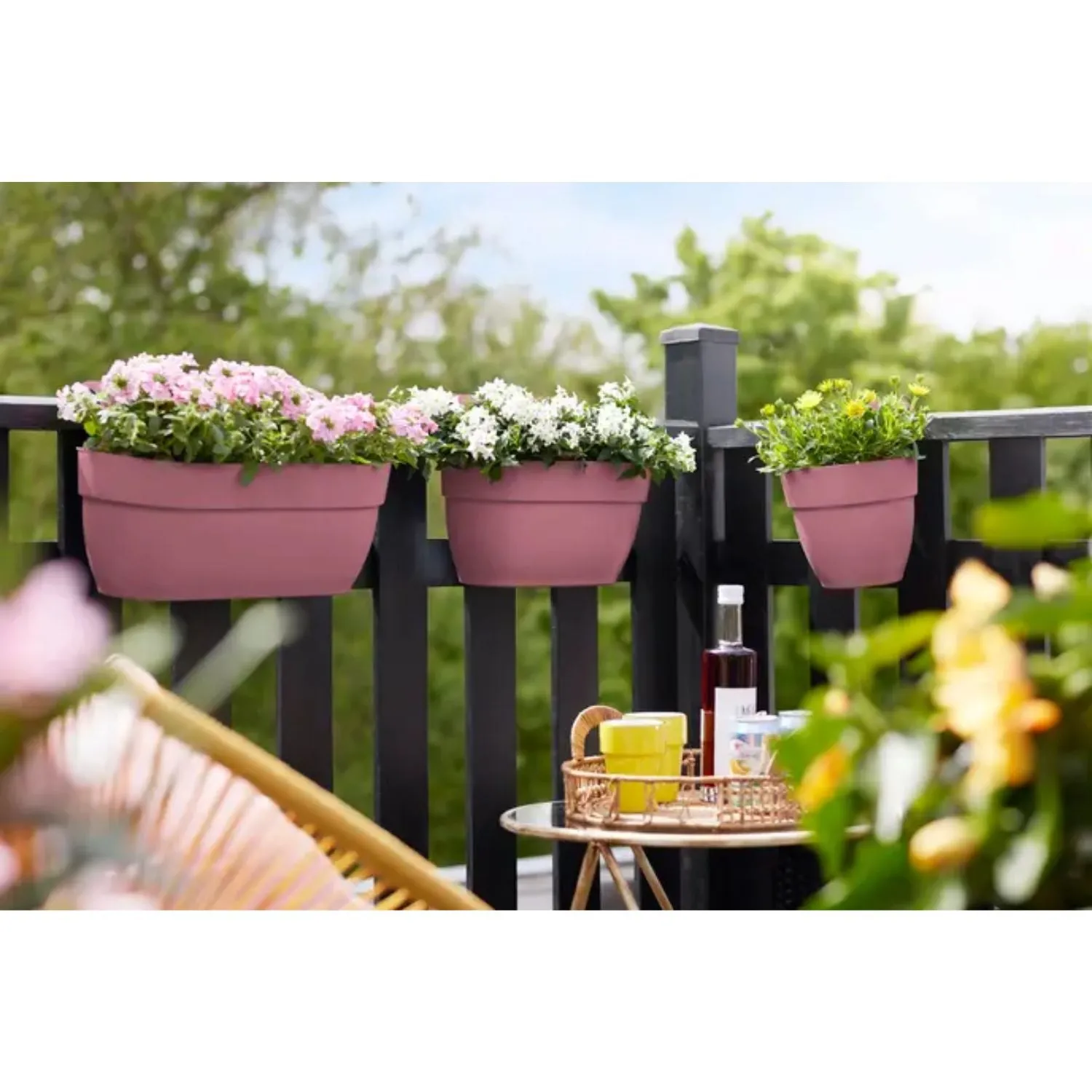 Elho 36cm Dusty Pink Medium Vibia Campana Easy Hanger Planter