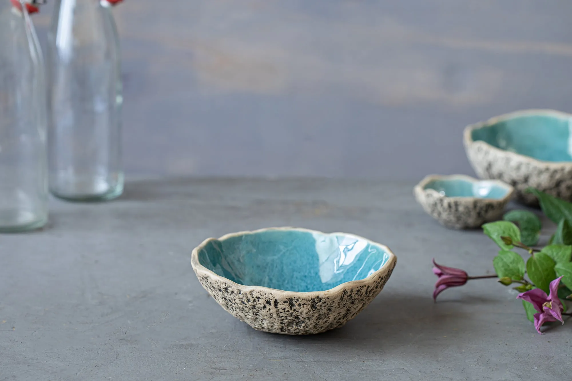 Small set nesting bowls