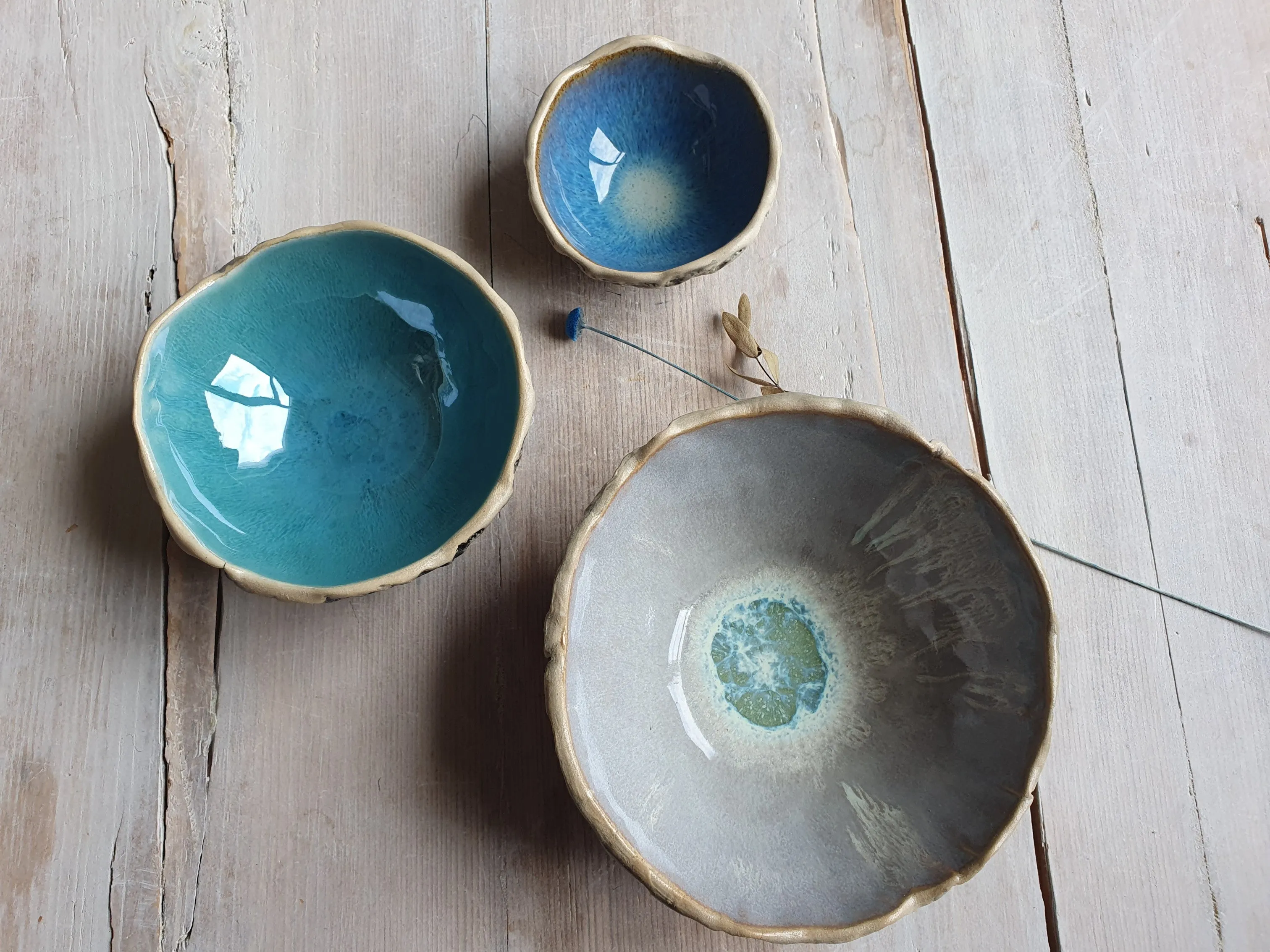 Small set nesting bowls